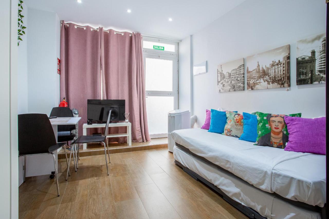 Aparteasy - Goya Ground Floor Studio Madrid Luaran gambar