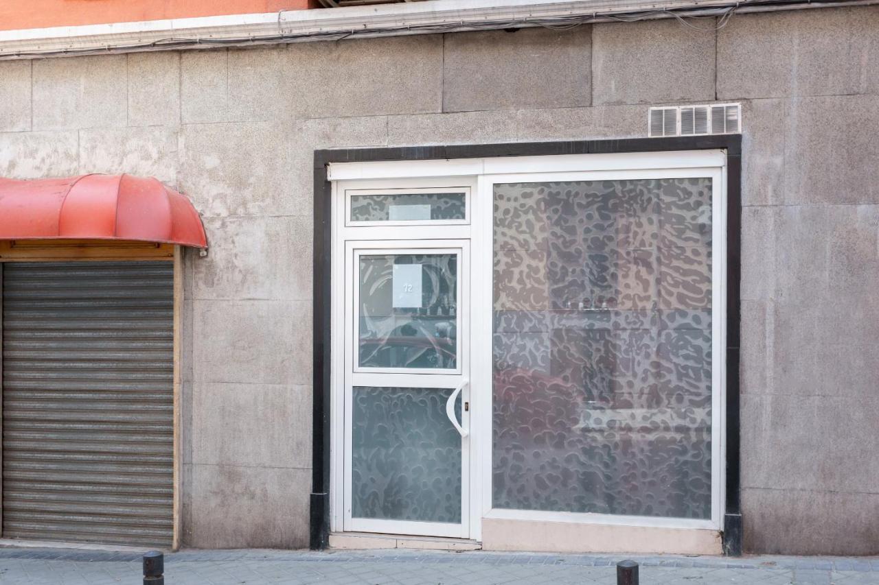 Aparteasy - Goya Ground Floor Studio Madrid Luaran gambar