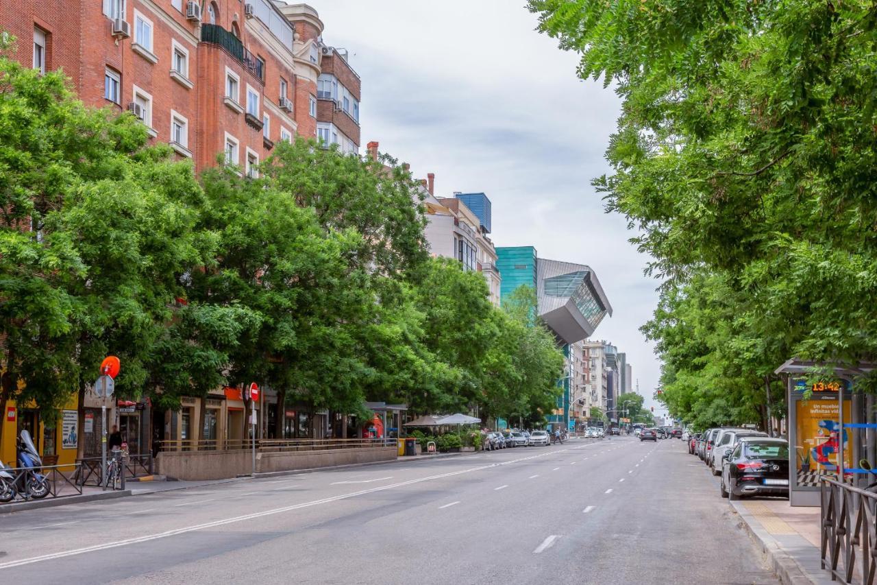 Aparteasy - Goya Ground Floor Studio Madrid Luaran gambar